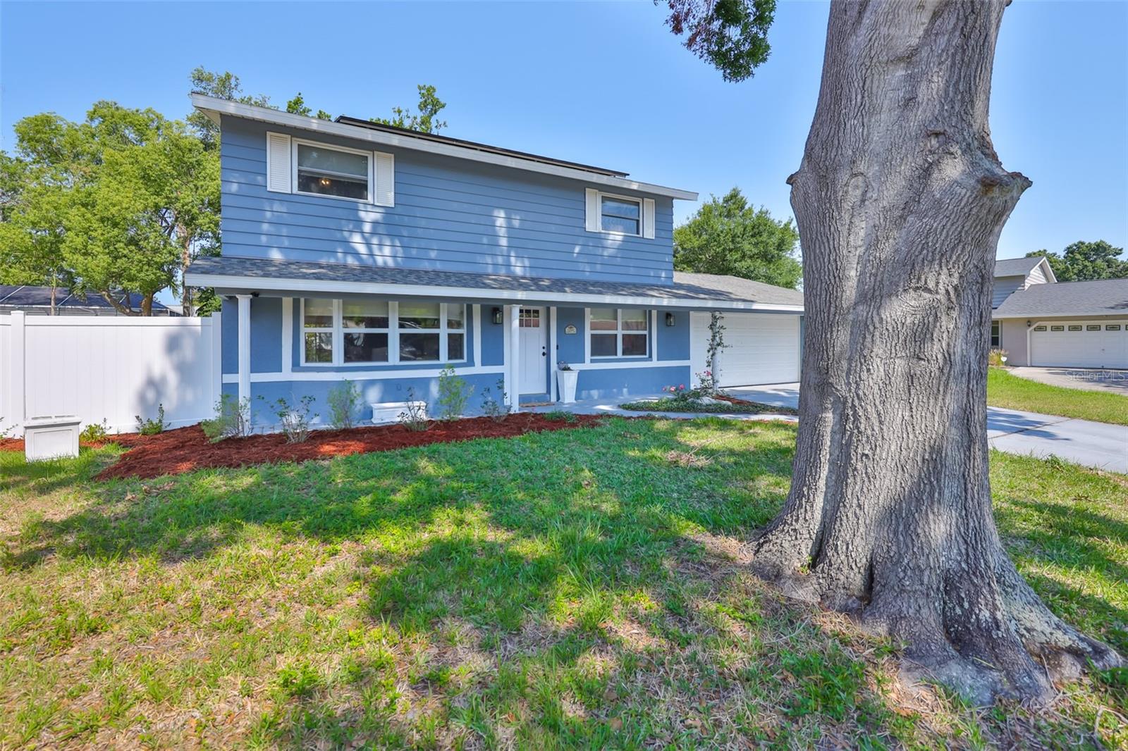 Details for 12468 Empire Drive, SEMINOLE, FL 33772
