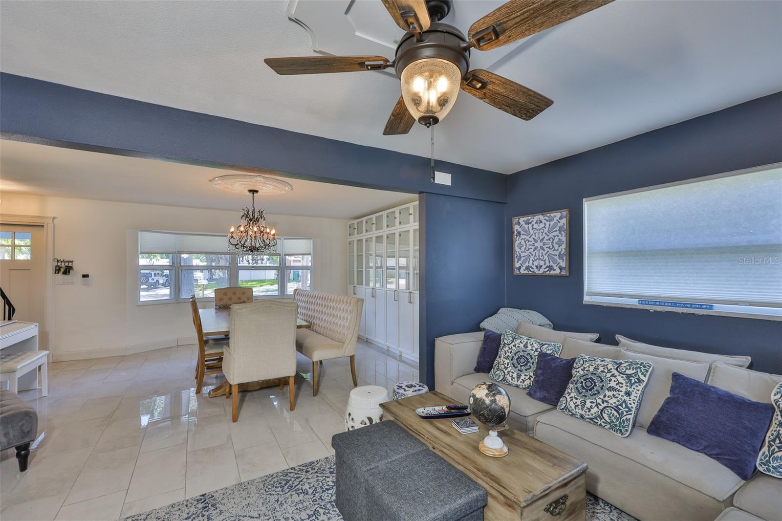 Image 11 of 41 For 12468 Empire Drive
