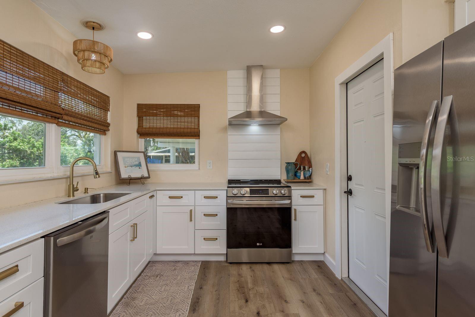 Image 12 of 29 For 5270 Miller Bayou Drive