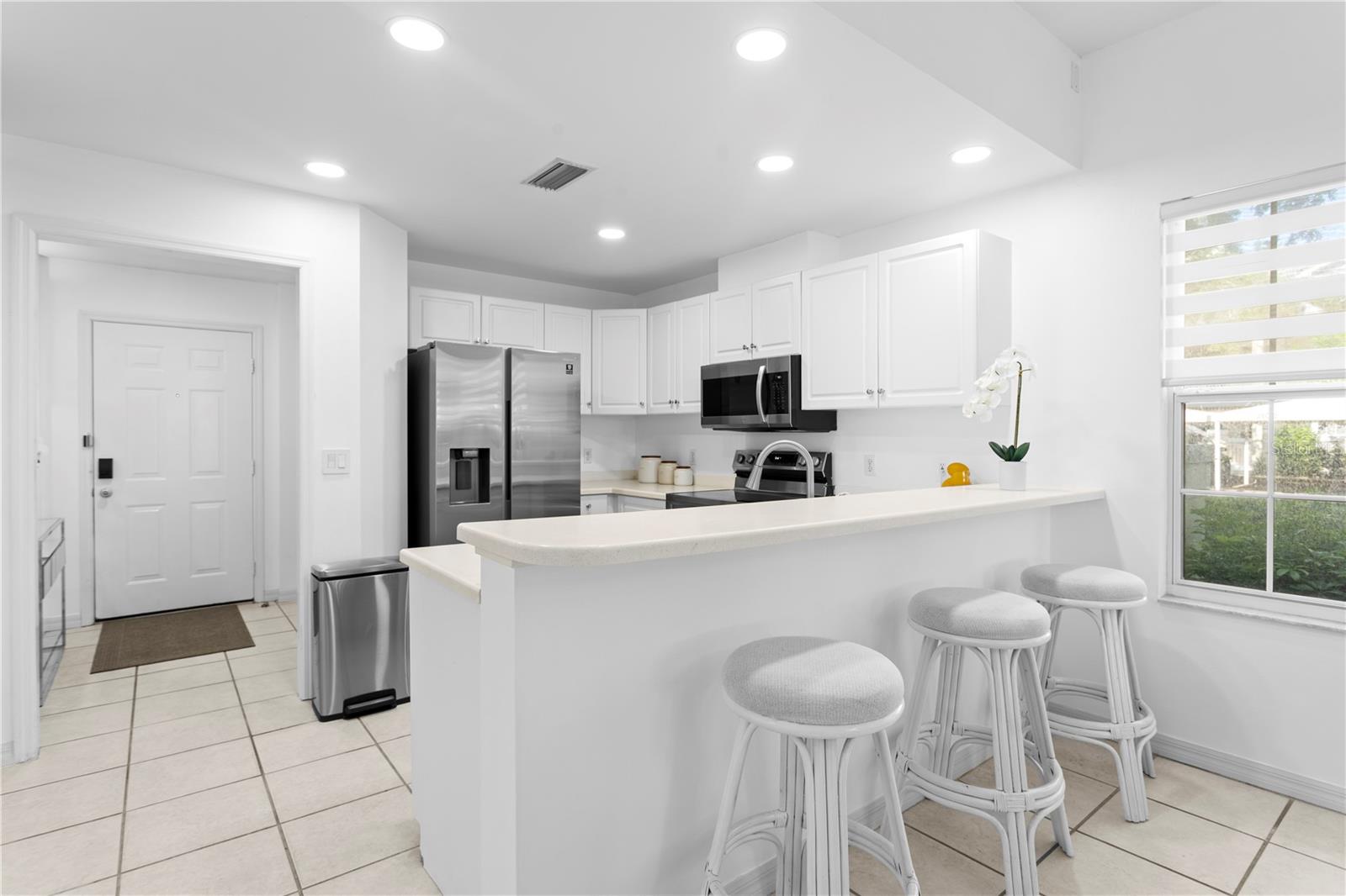 Image 10 of 49 For 3702 54th Drive W 104