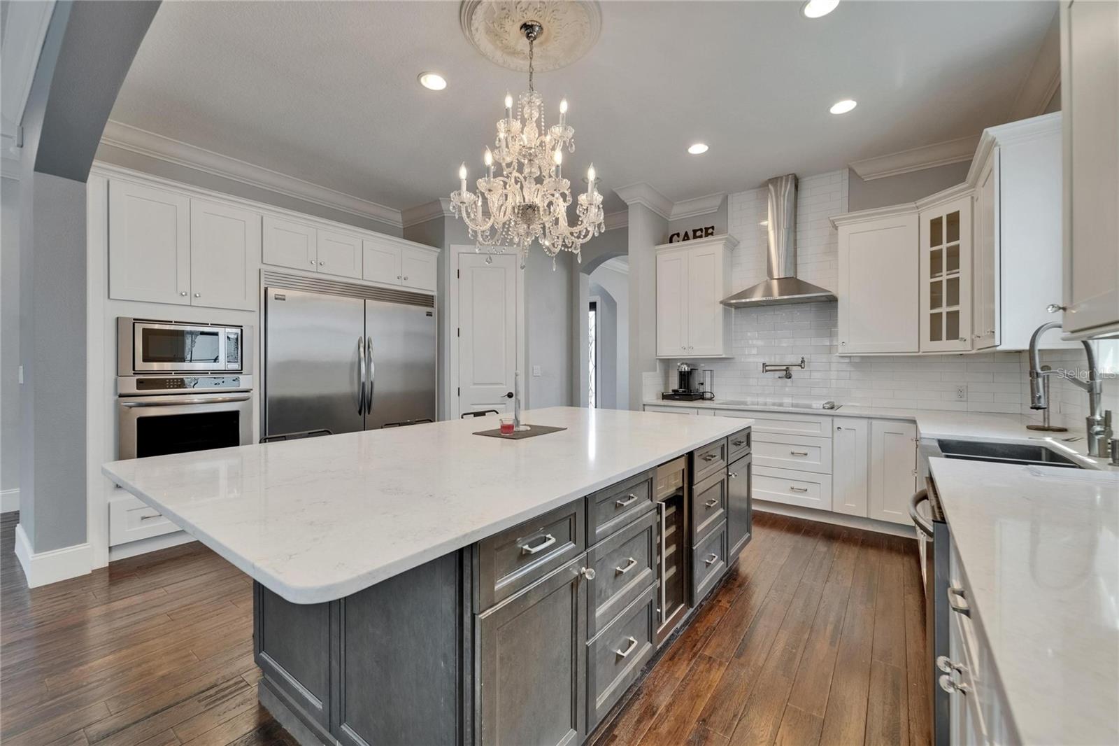 Image 17 of 100 For 6116 Lagomar Lane