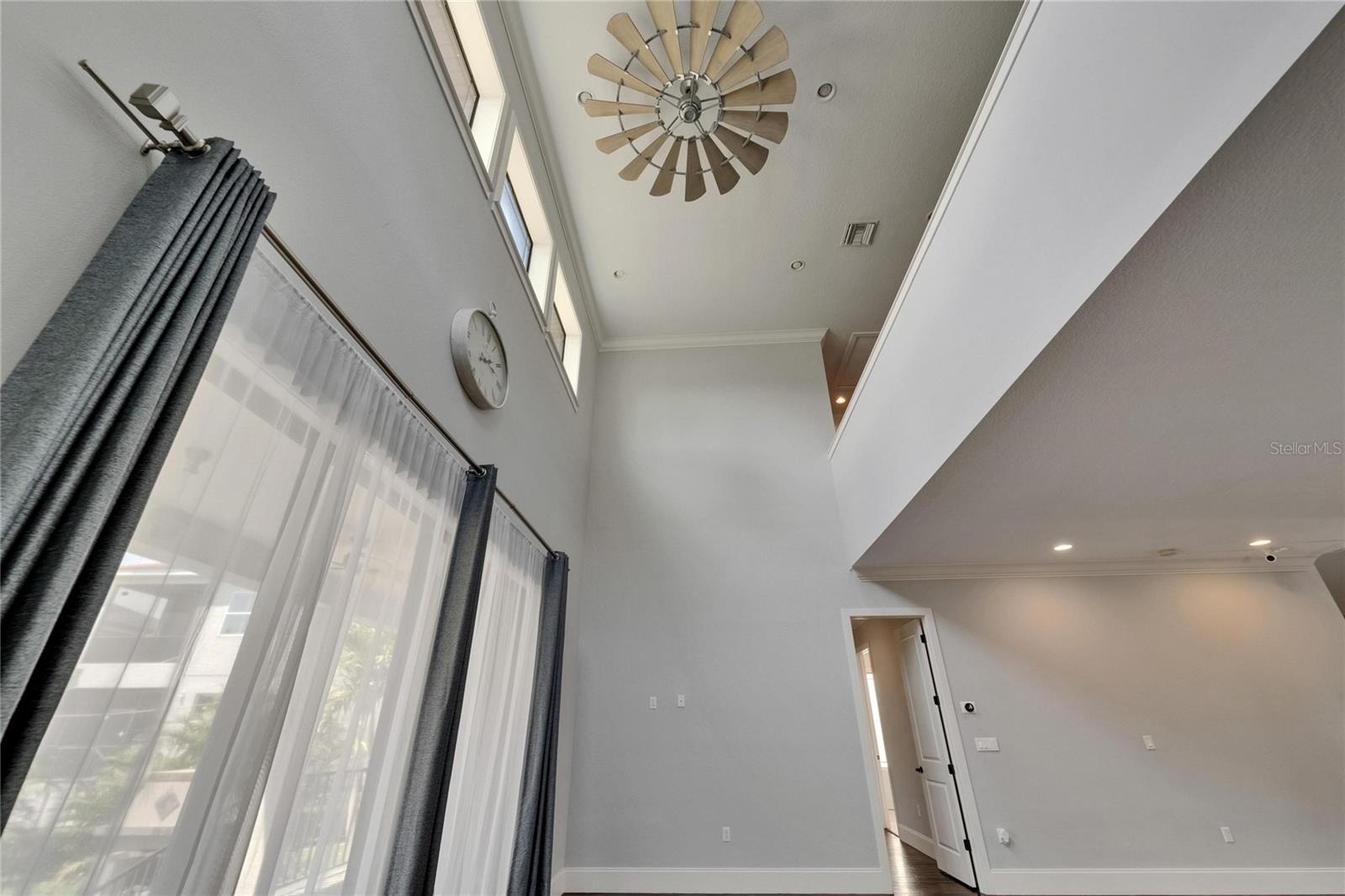 Image 30 of 100 For 6116 Lagomar Lane