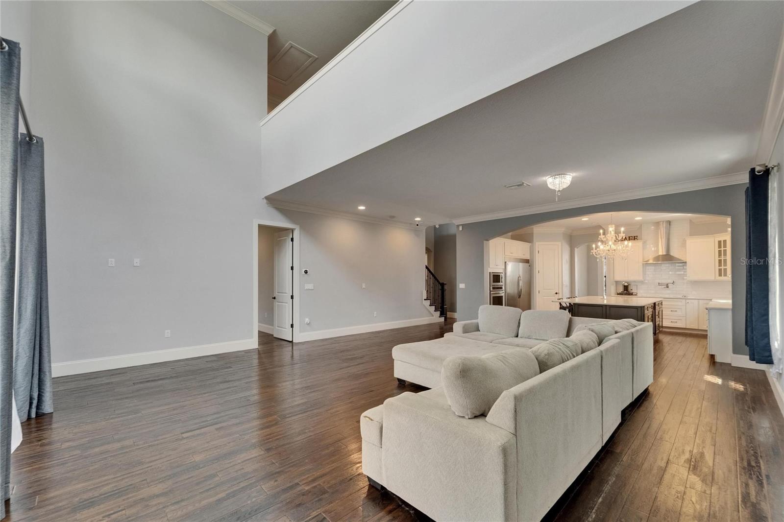 Image 31 of 100 For 6116 Lagomar Lane