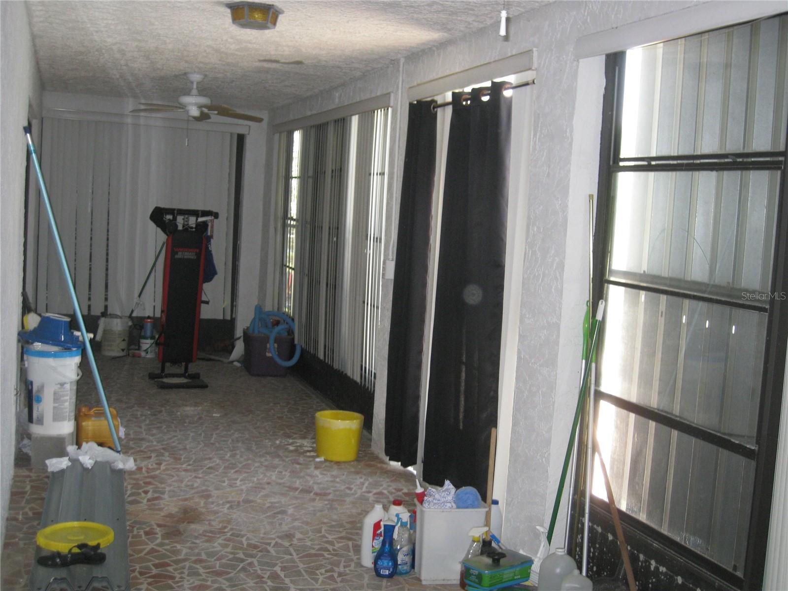 Image 11 of 18 For 4673 Dewey Drive