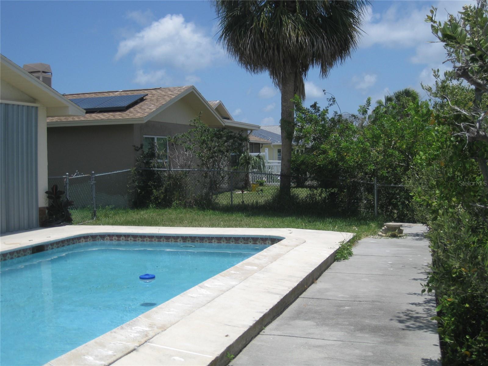 Image 16 of 18 For 4673 Dewey Drive