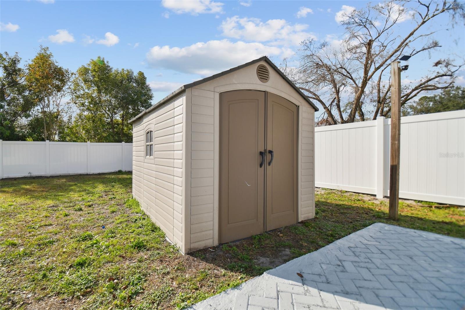 Image 47 of 71 For 26728 Hickory Loop