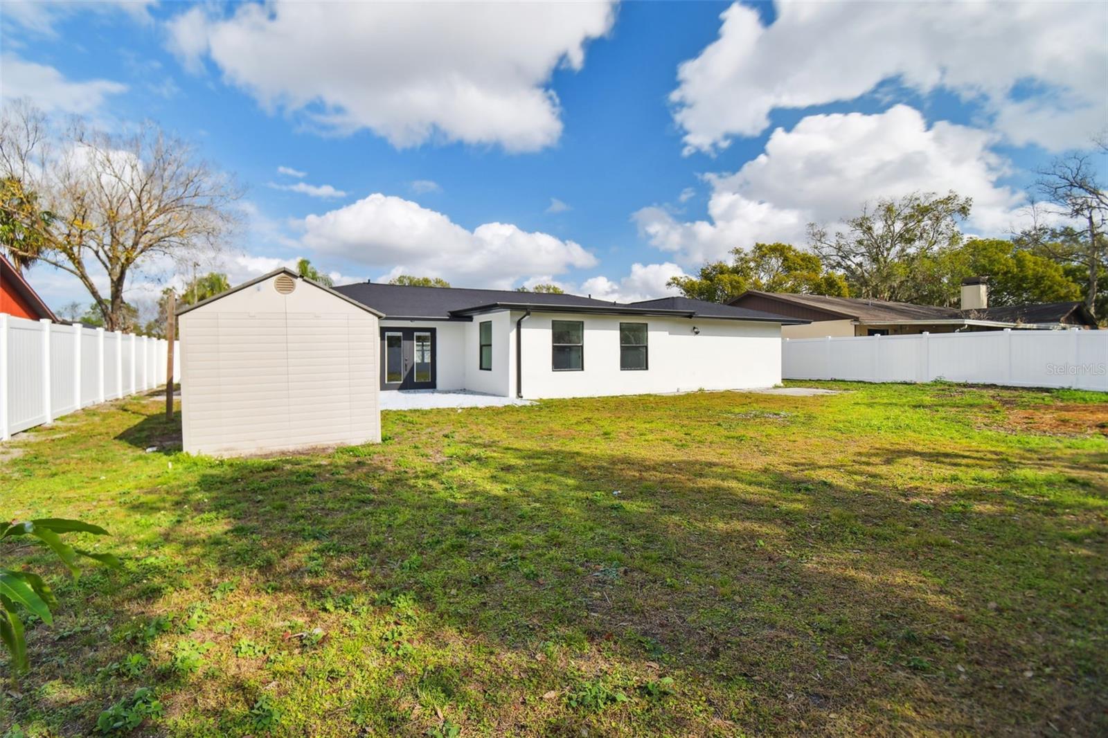 Image 49 of 71 For 26728 Hickory Loop