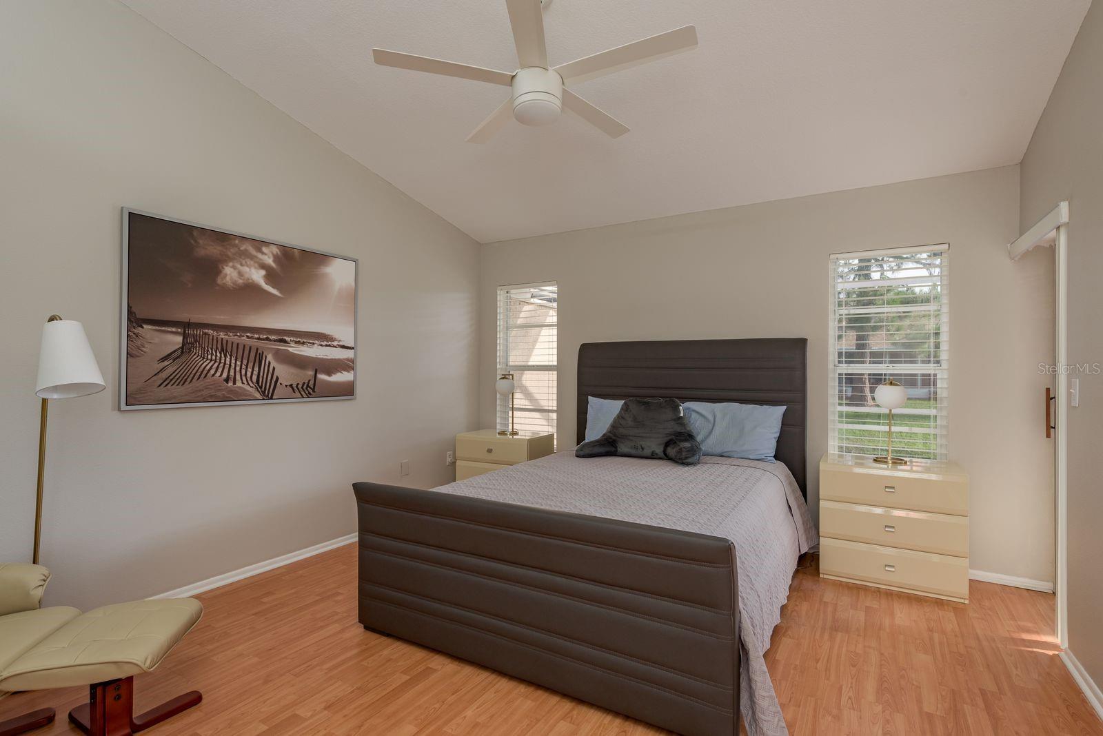 Image 19 of 53 For 3875 Darston Street