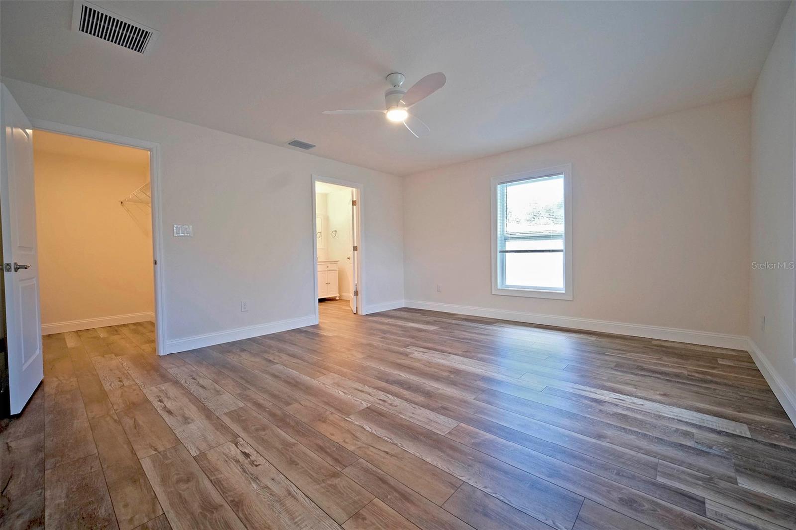 Image 12 of 33 For 1536 Palmetto Street