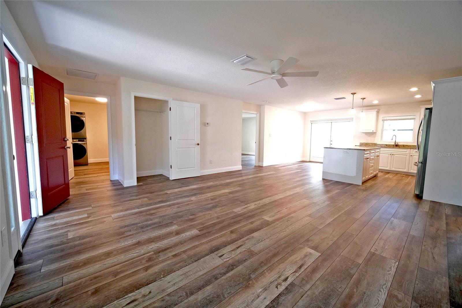 Image 4 of 33 For 1536 Palmetto Street