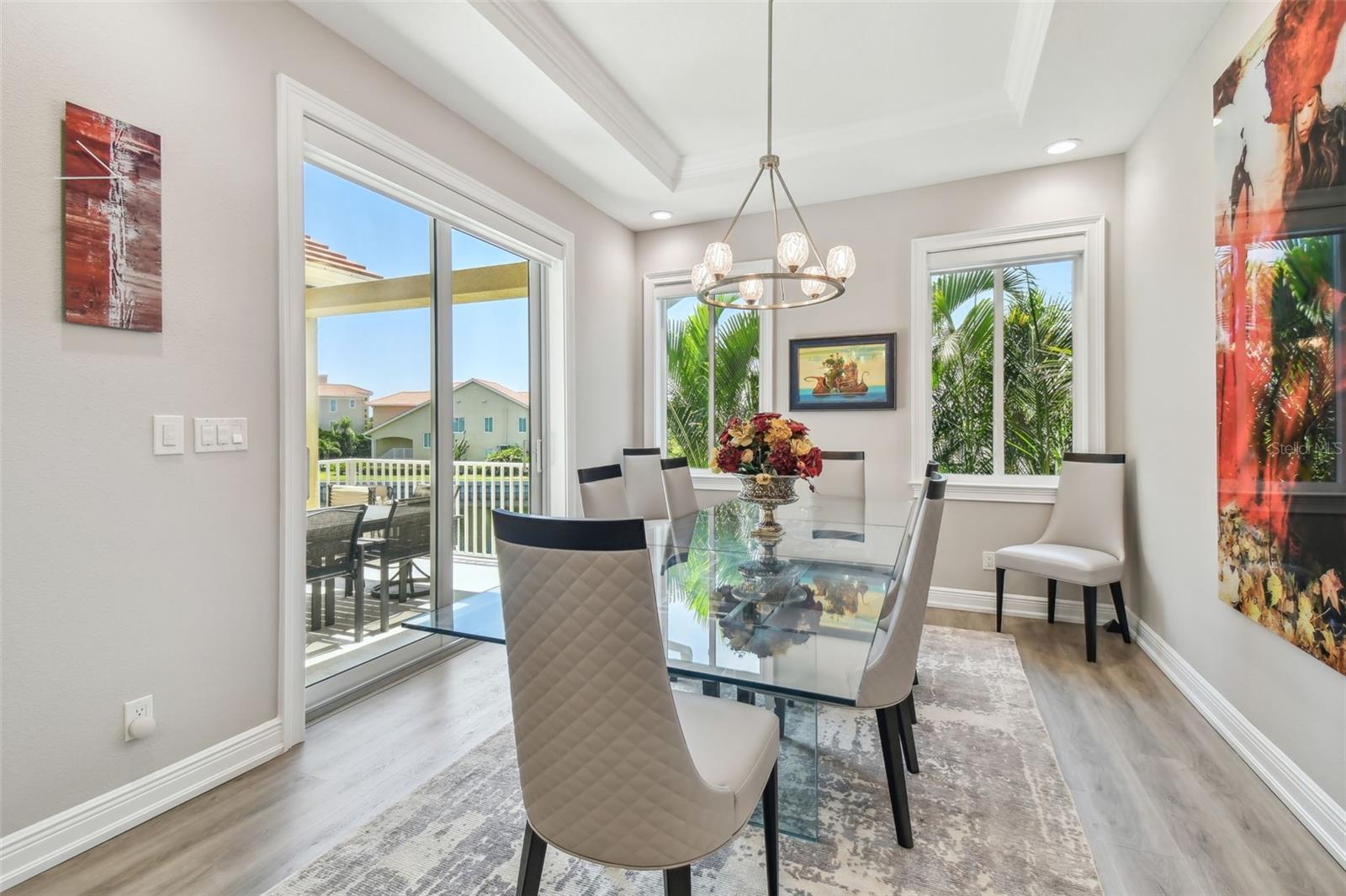 Listing photo id 12 for 17 Franklin Court S C