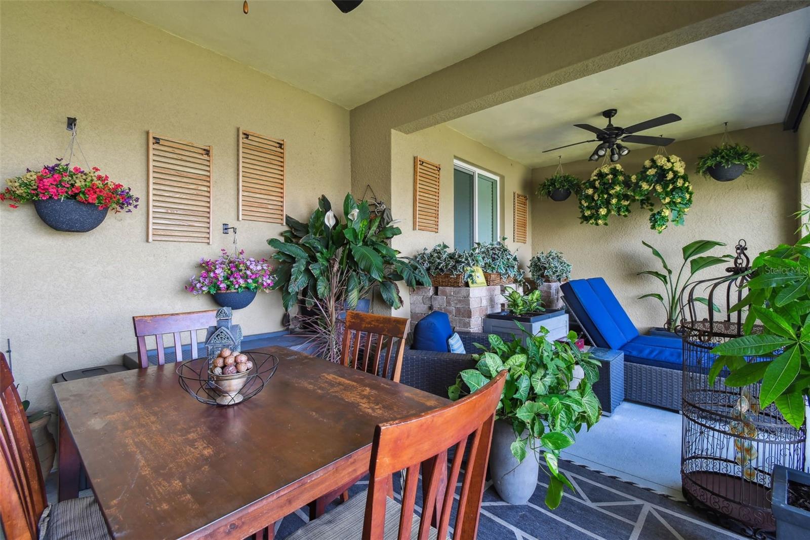 Listing photo id 22 for 17 Franklin Court S C