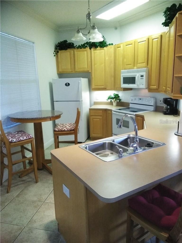 Image 5 of 10 For 6714 Dali Avenue 102