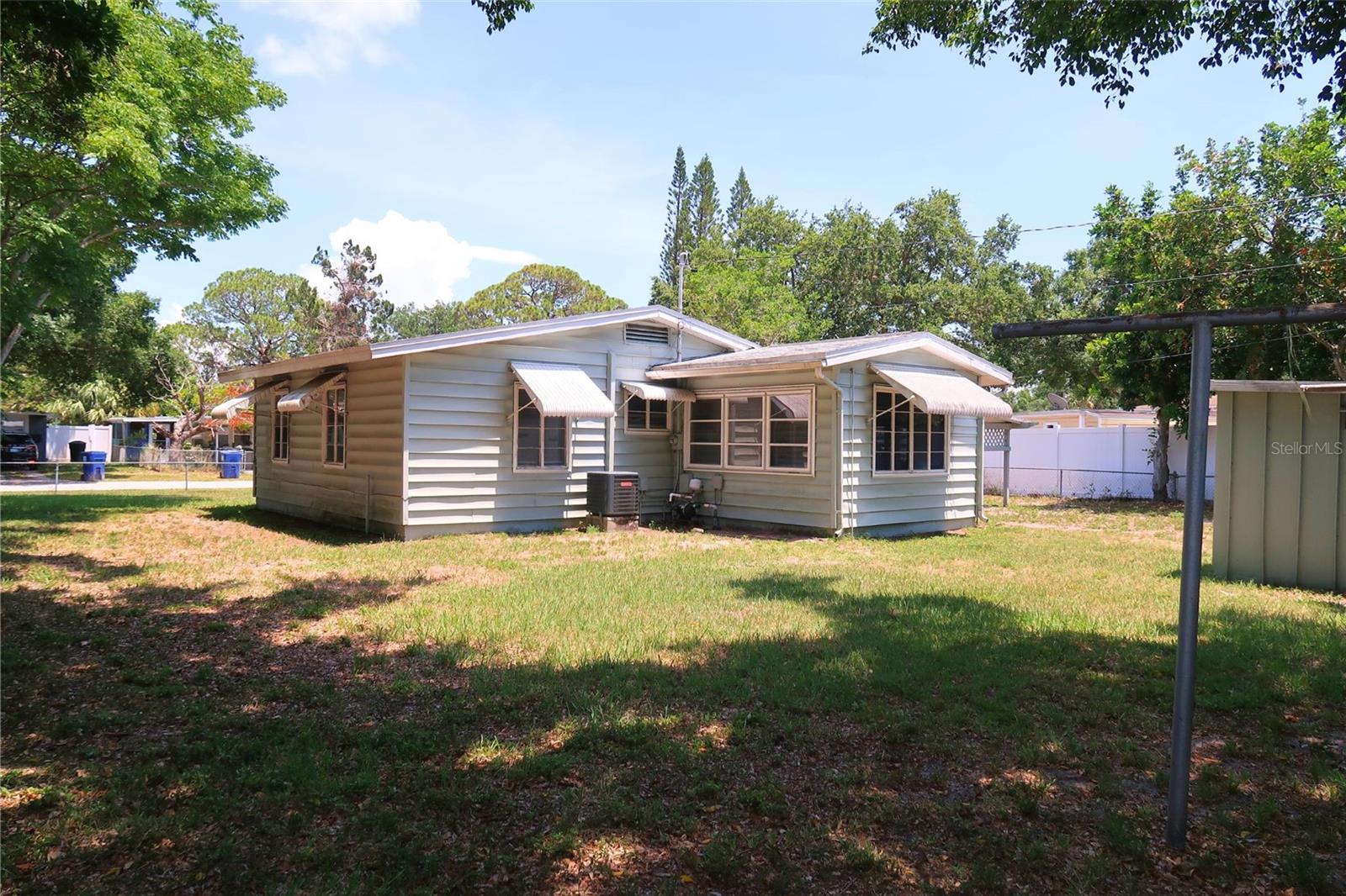 Image 14 of 15 For 6840 12th Street N