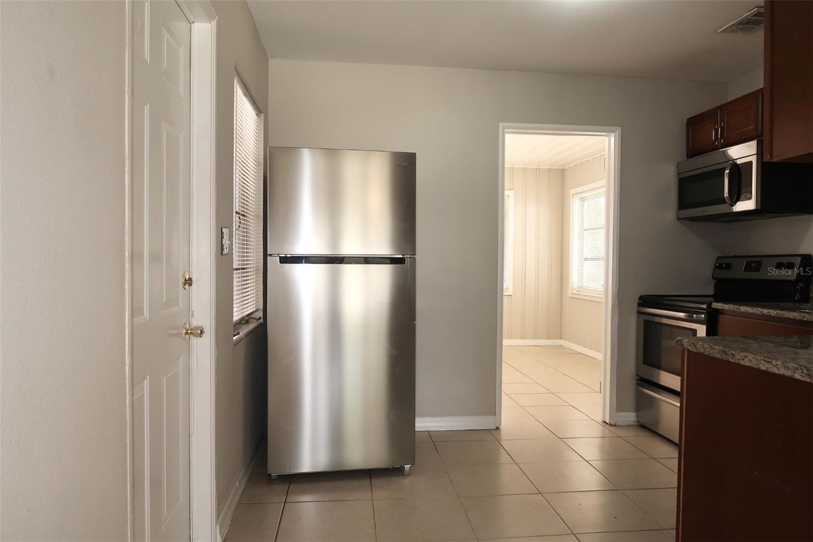 Image 4 of 15 For 6840 12th Street N