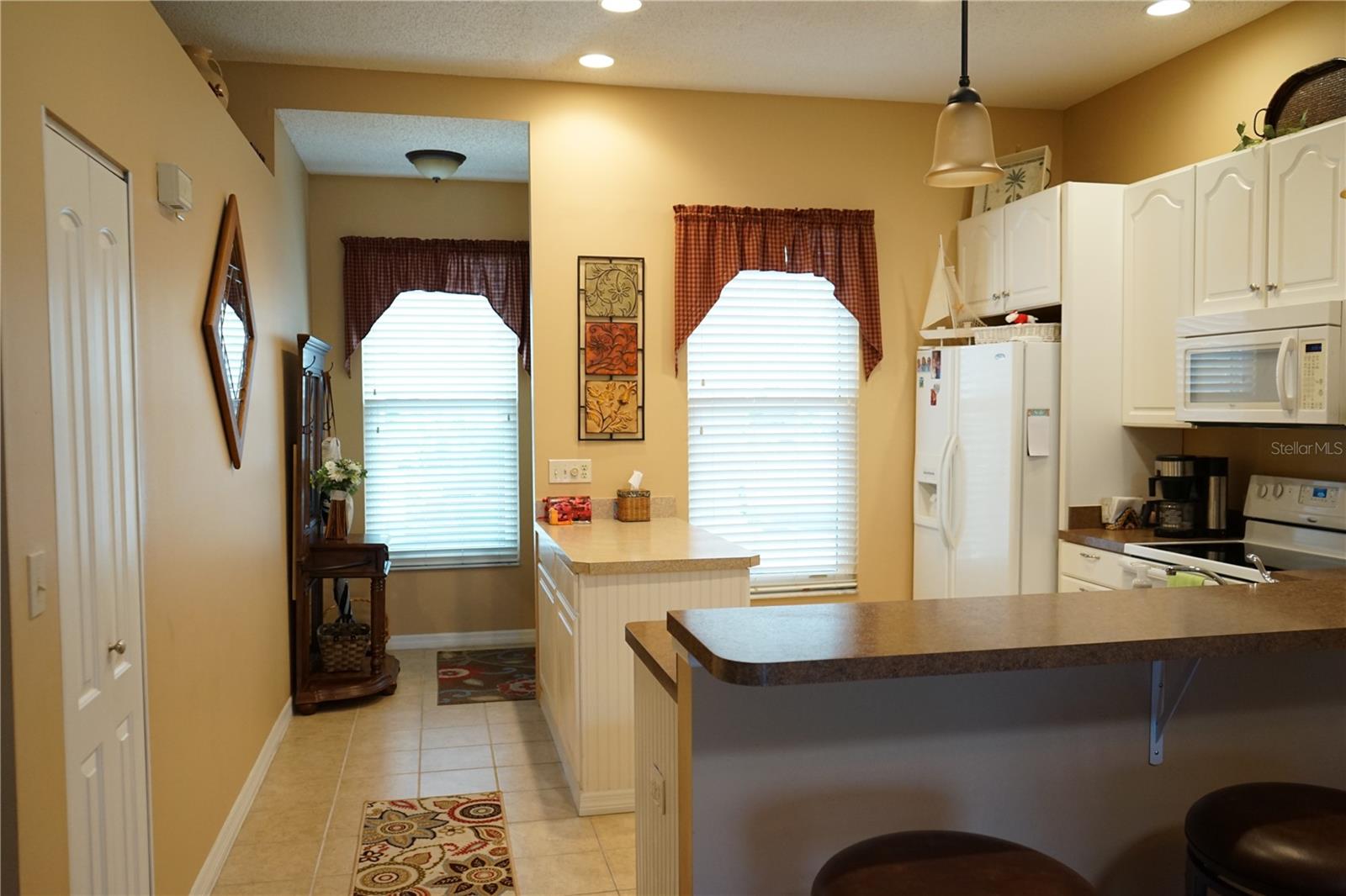 Image 2 of 33 For 311 Kelsey Way 3