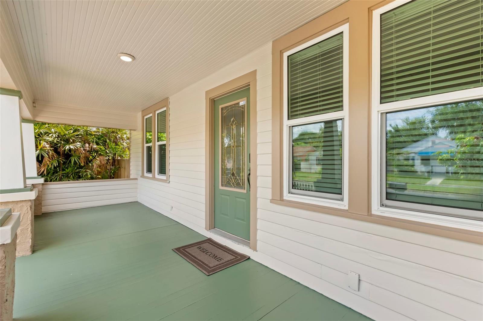 Listing photo id 3 for 1530 21st Avenue N