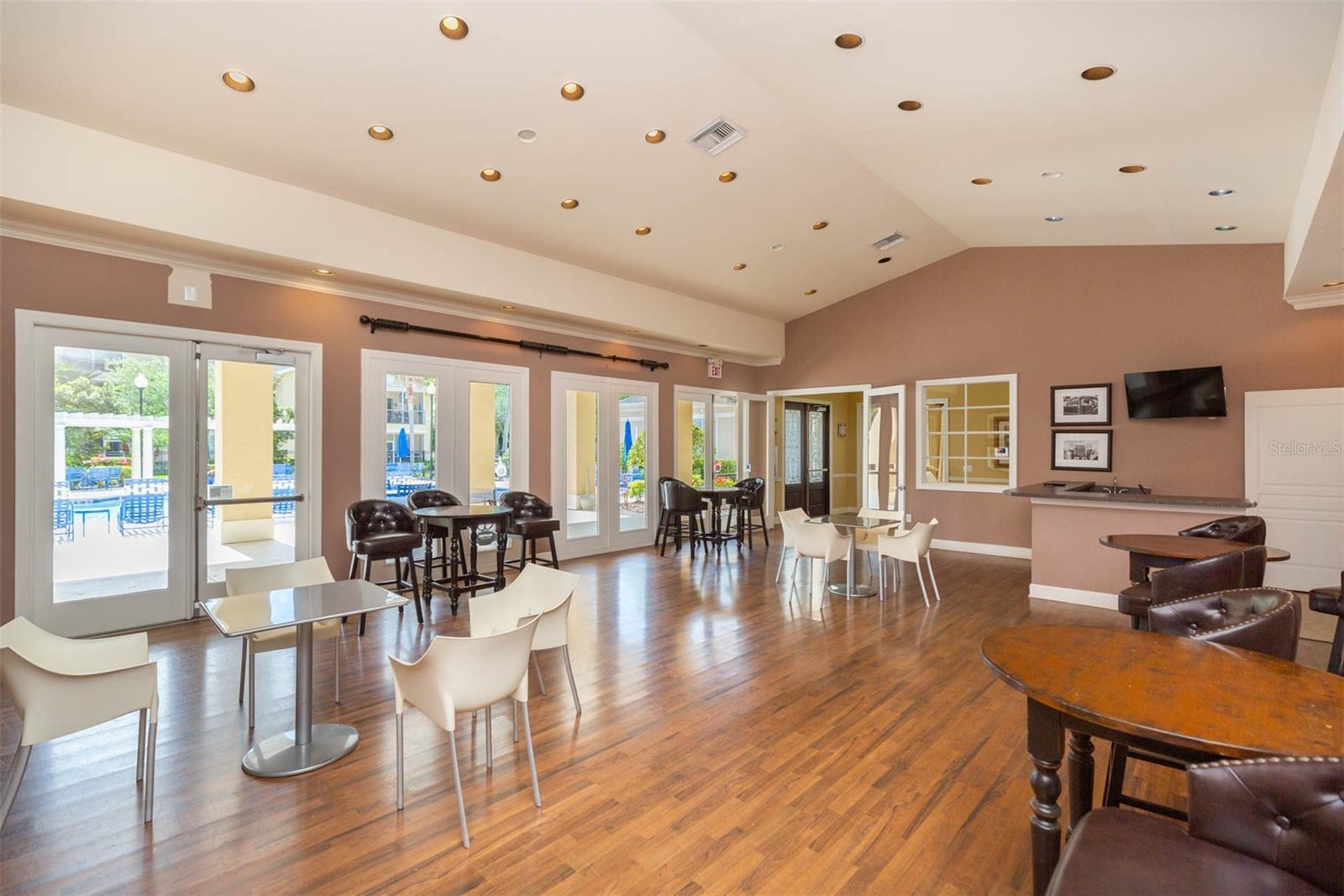 Image 20 of 24 For 5125 Palm Springs Boulevard 2206