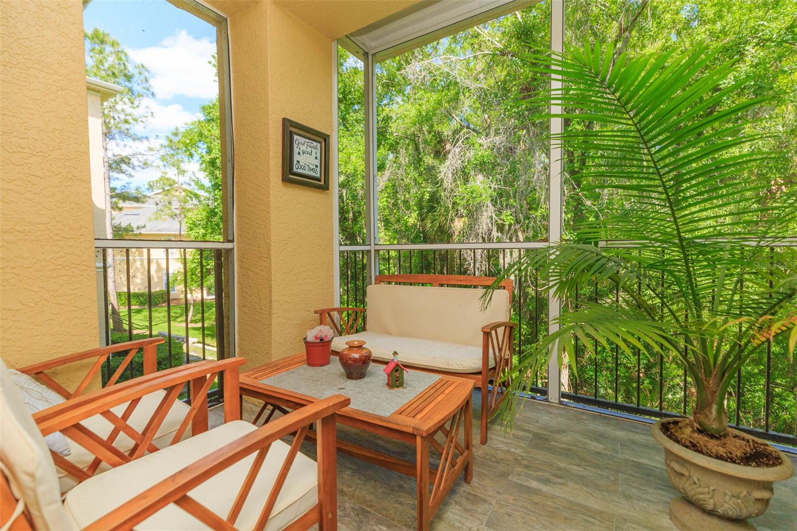 Image 4 of 24 For 5125 Palm Springs Boulevard 2206