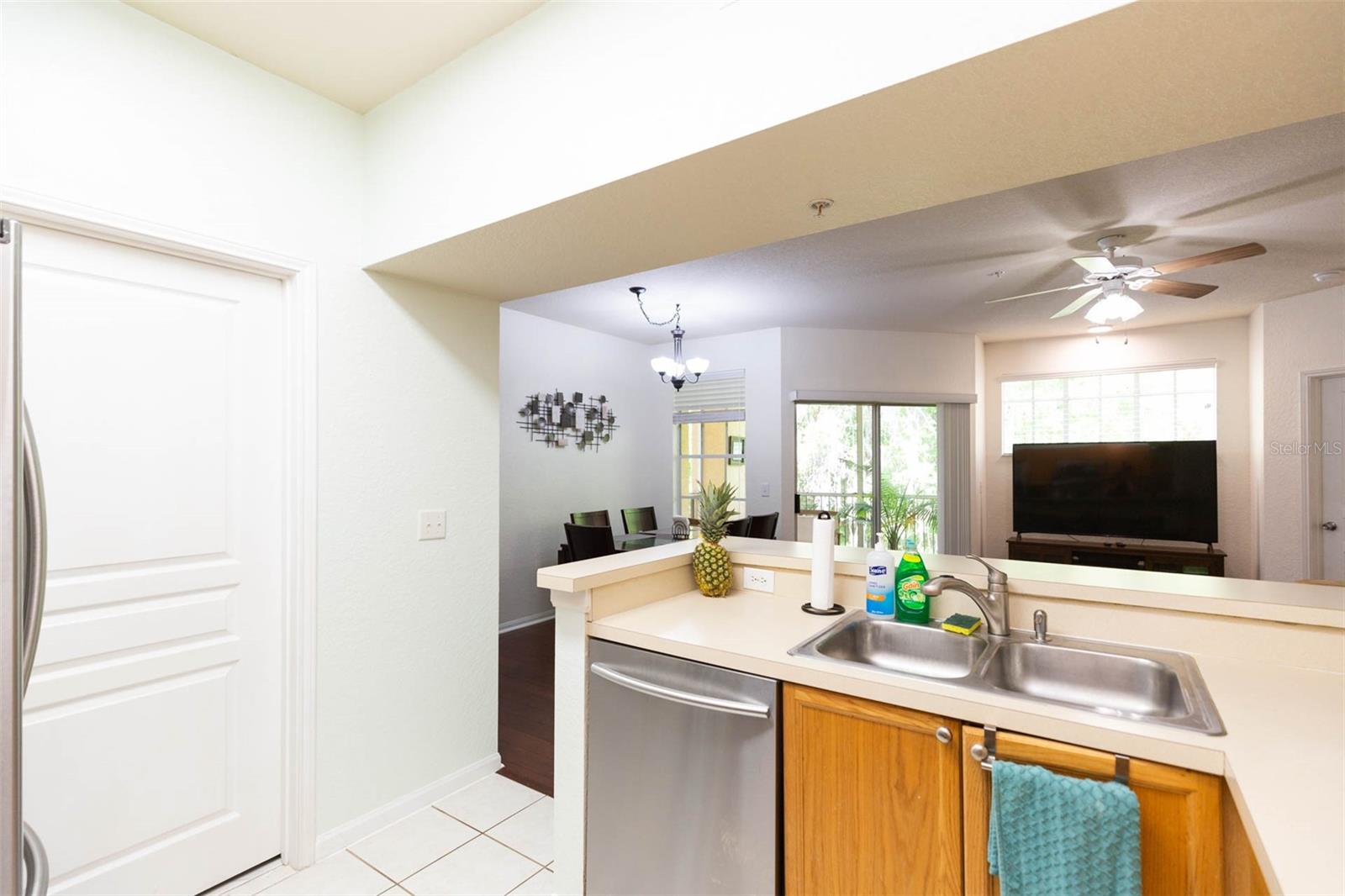 Image 7 of 24 For 5125 Palm Springs Boulevard 2206