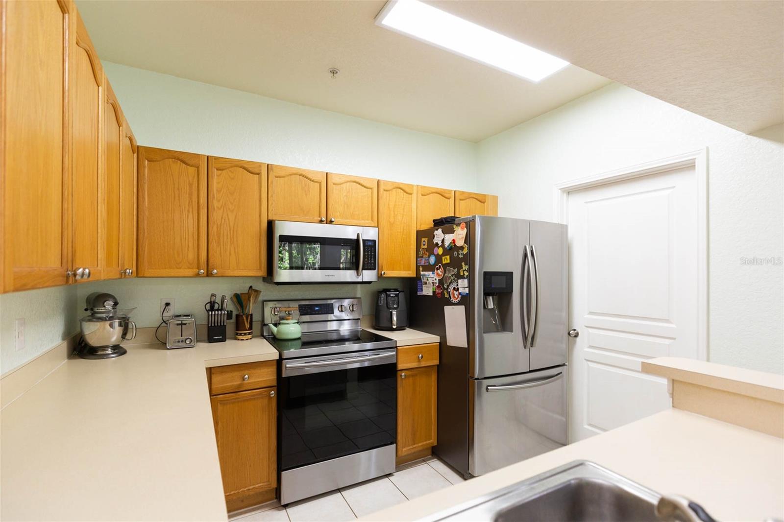 Image 8 of 24 For 5125 Palm Springs Boulevard 2206
