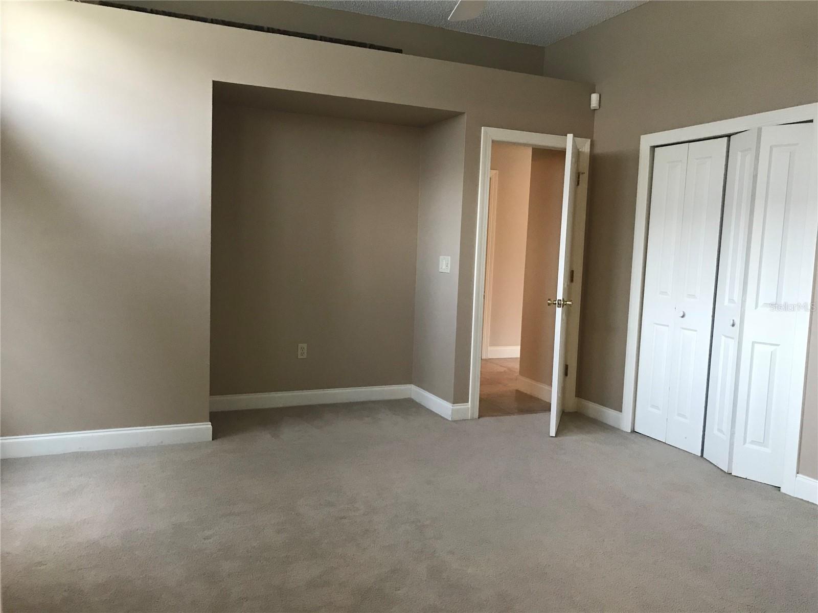 Image 8 of 22 For 5131 Sterling Manor Lane