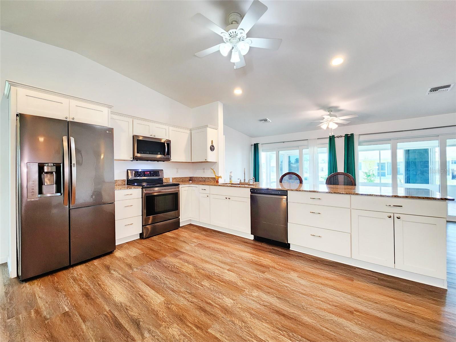 Image 14 of 52 For 1207 27th Terrace