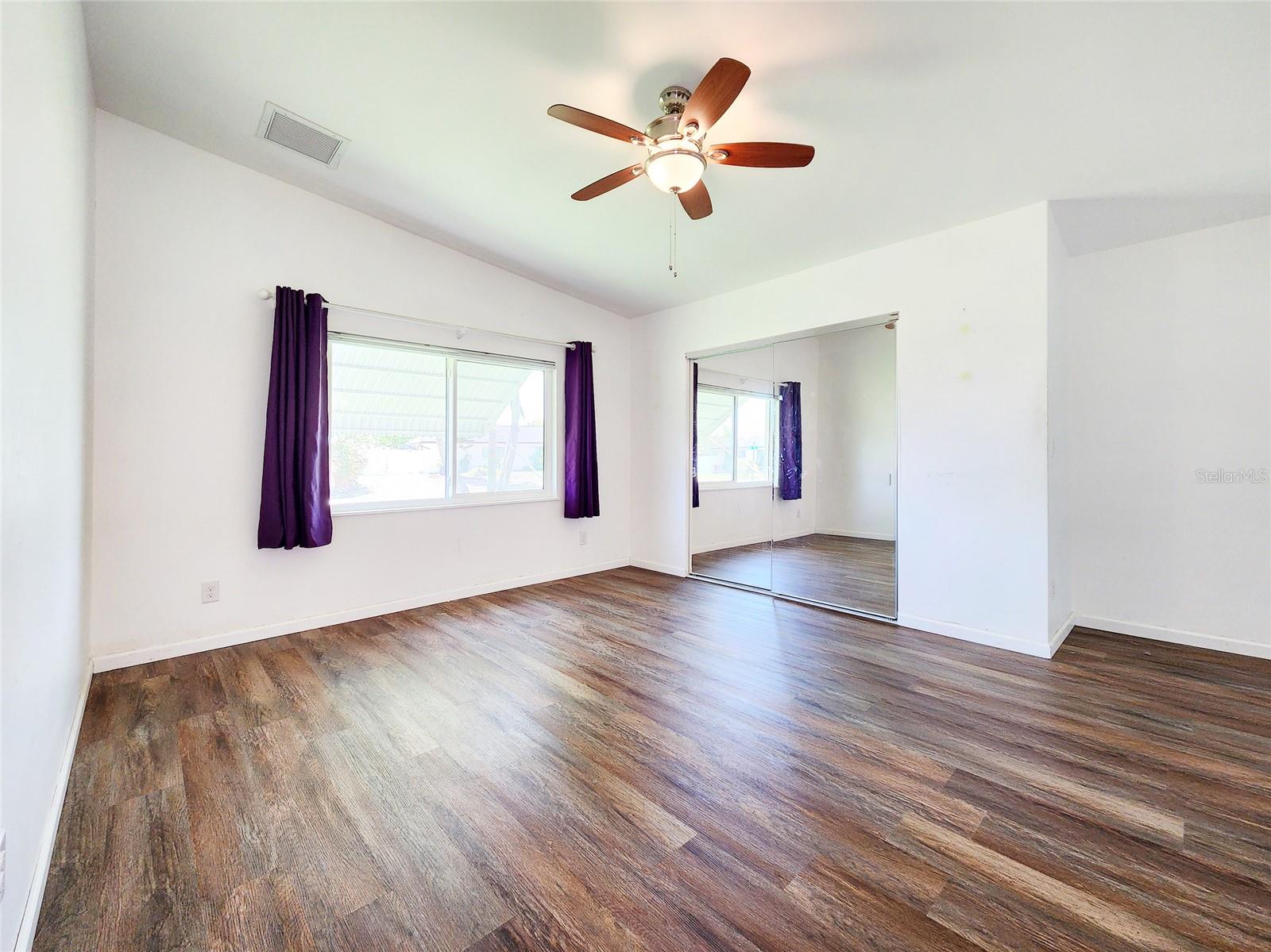 Image 25 of 52 For 1207 27th Terrace