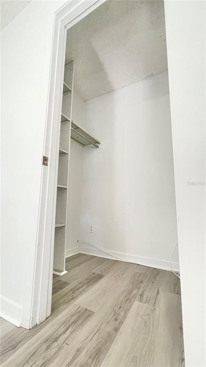 Image 13 of 23 For 501 E Bay Dr  3504