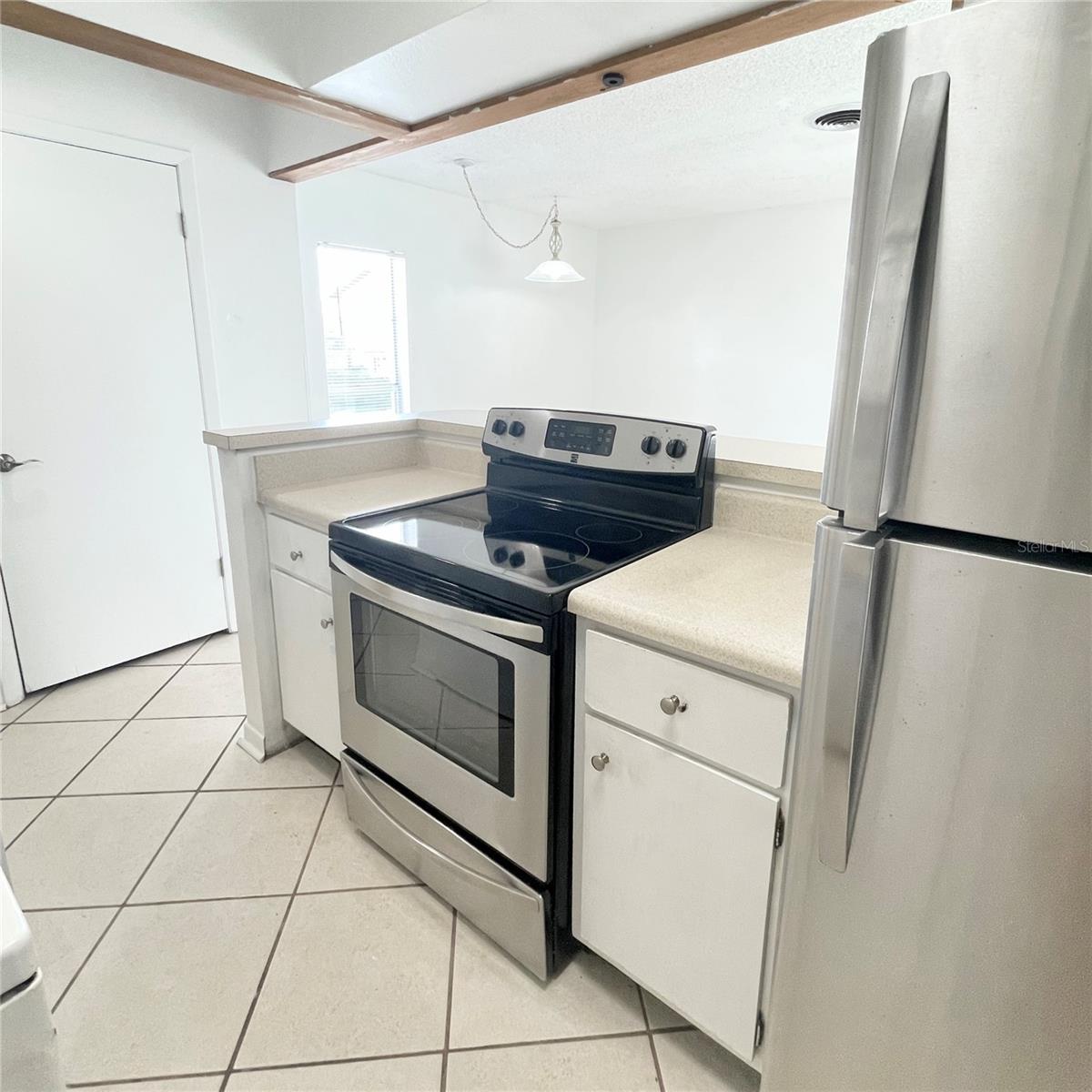 Image 9 of 23 For 501 E Bay Dr  3504