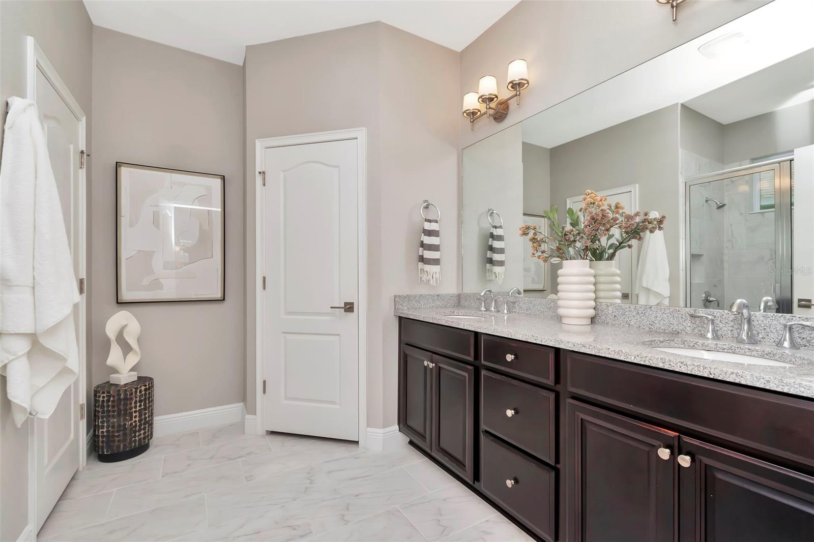 Listing photo id 21 for 11510 Quiet Forest Drive