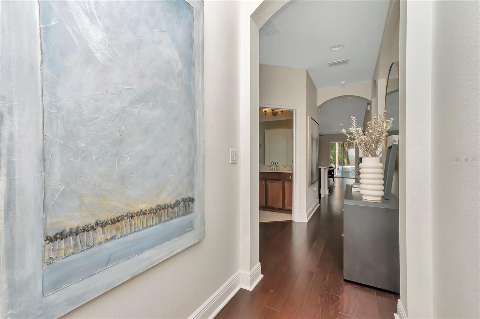 Listing photo id 2 for 11510 Quiet Forest Drive