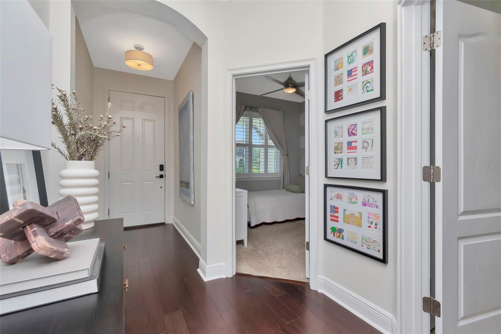 Listing photo id 4 for 11510 Quiet Forest Drive