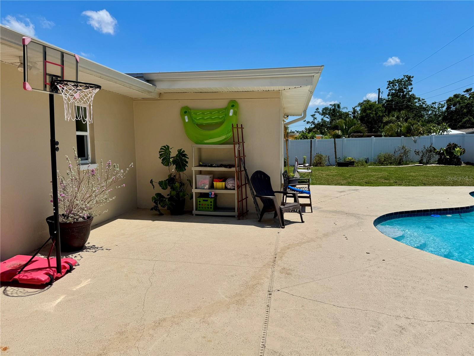 Image 7 of 37 For 1462 Highfield Drive