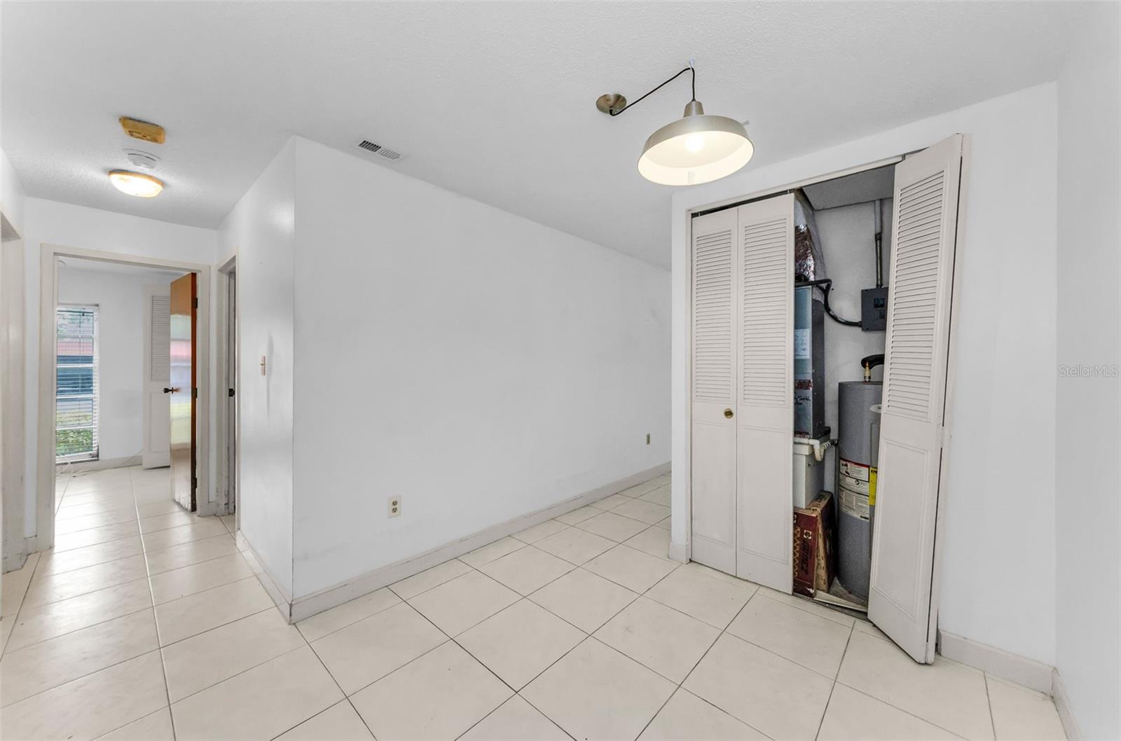Image 14 of 51 For 2700 Bayshore Boulevard 2110