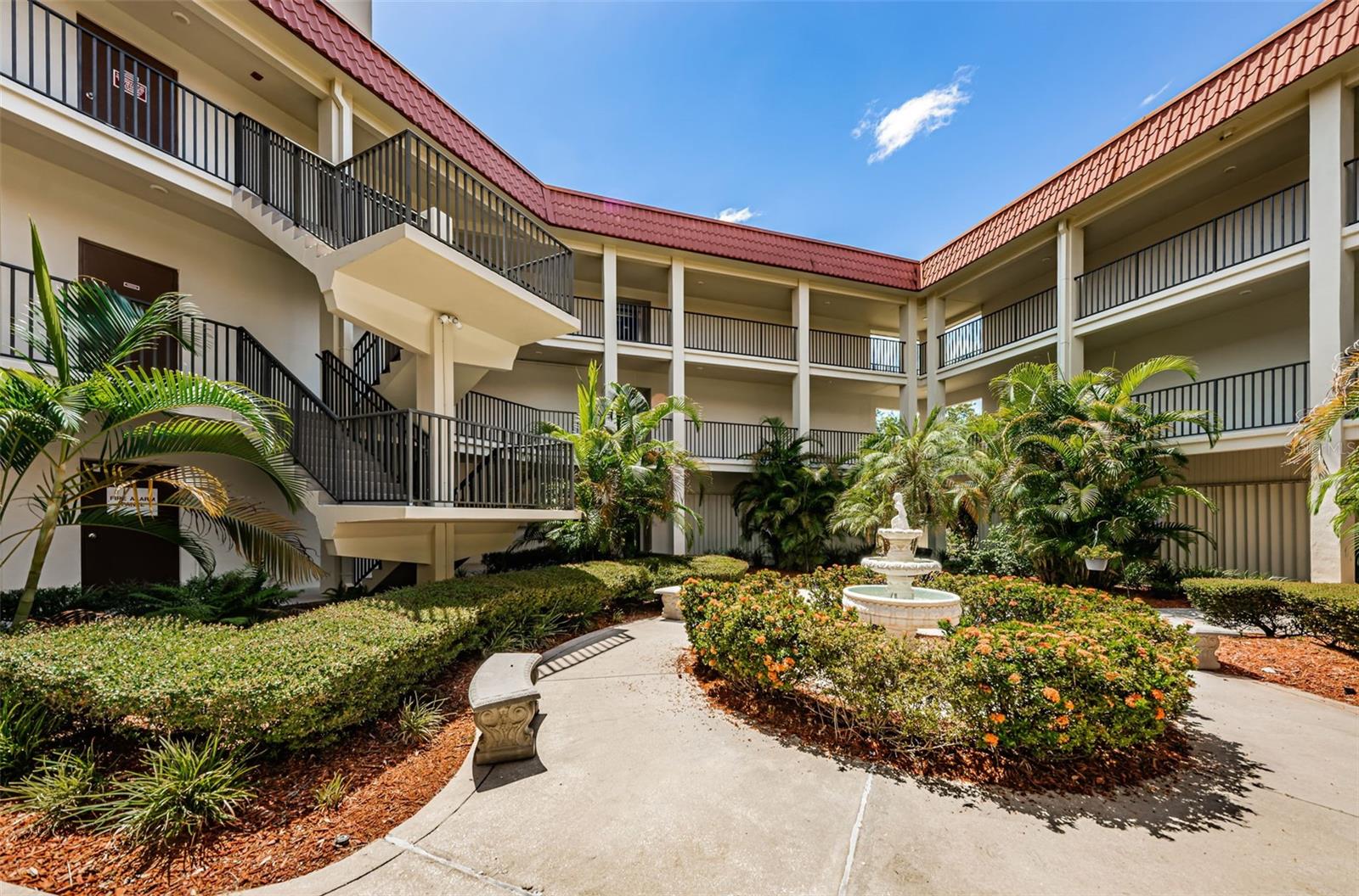 Image 29 of 51 For 2700 Bayshore Boulevard 2110