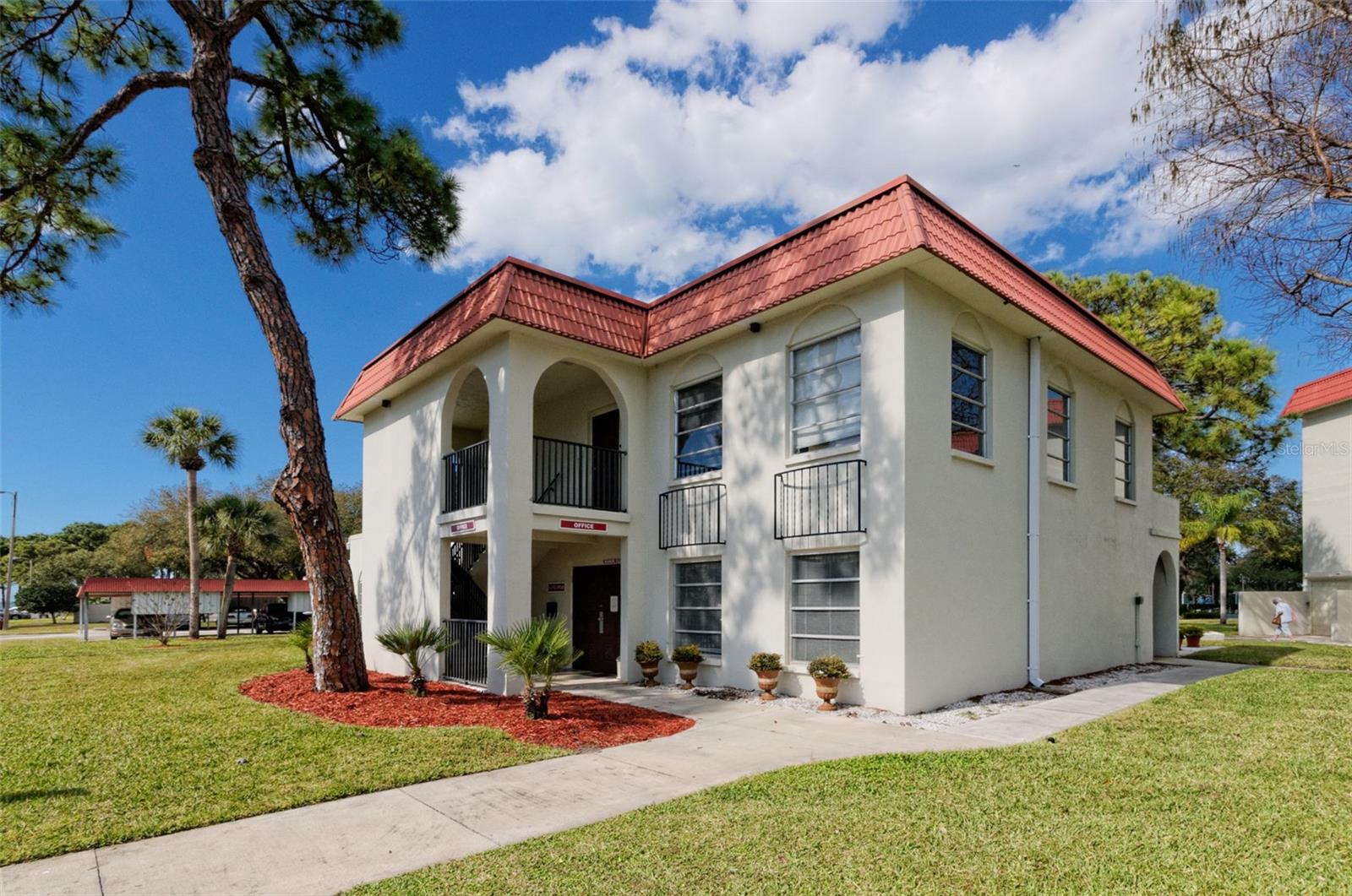 Image 46 of 51 For 2700 Bayshore Boulevard 2110
