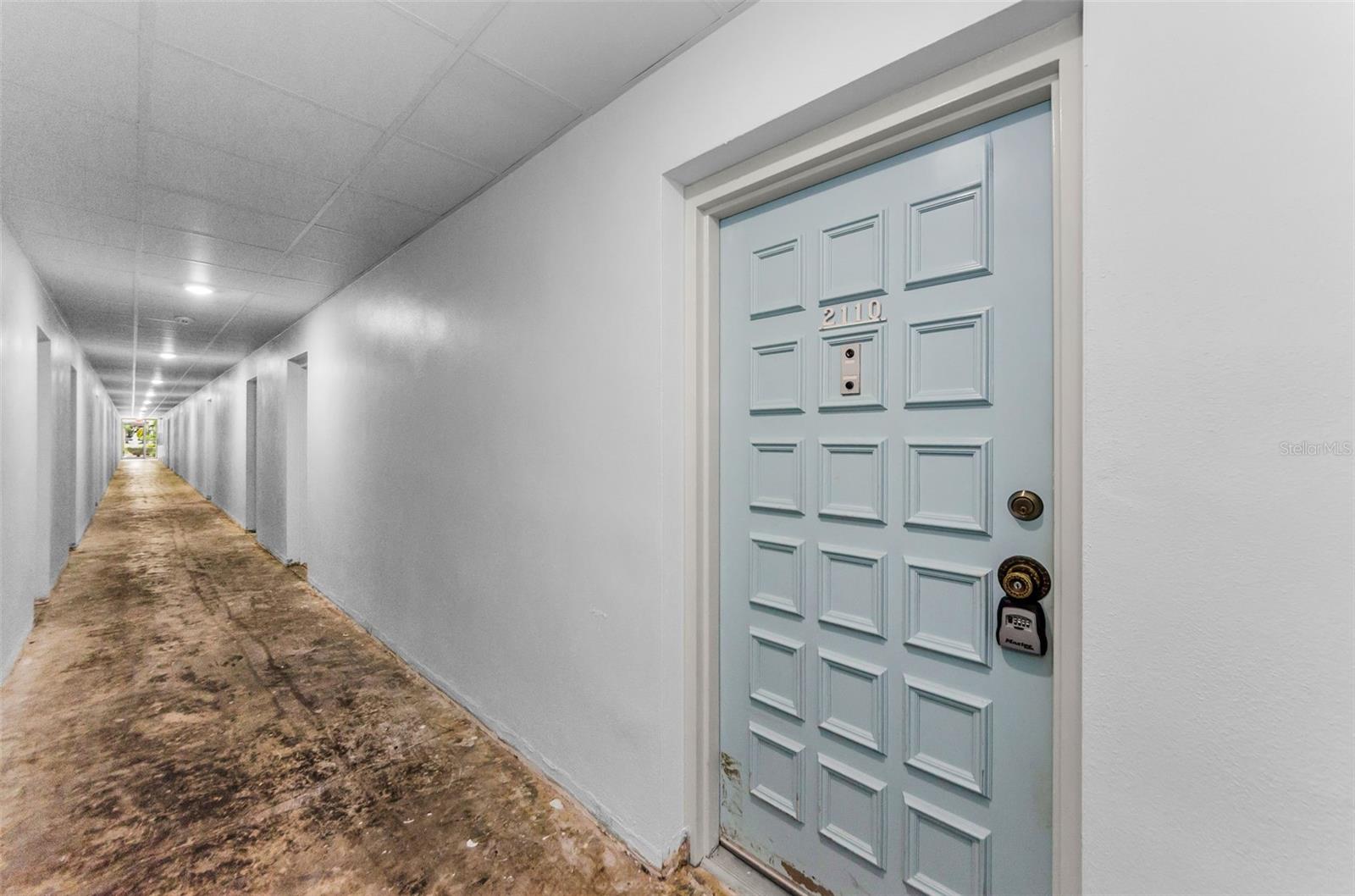 Image 7 of 51 For 2700 Bayshore Boulevard 2110