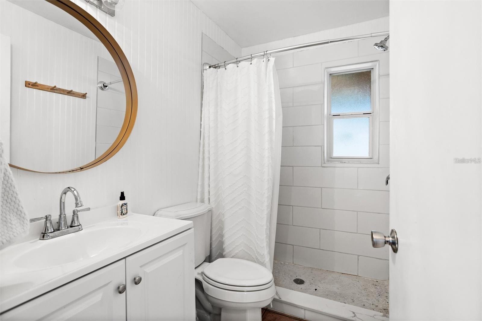 Image 12 of 43 For 1045 28th Avenue S