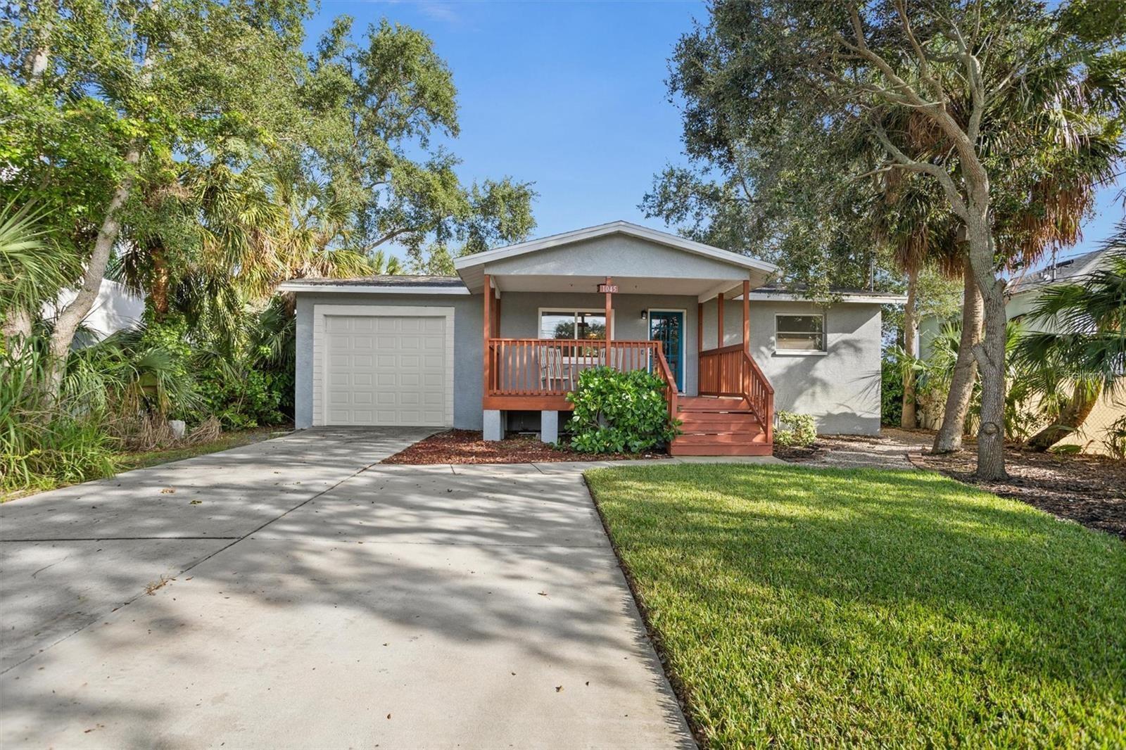 Image 2 of 43 For 1045 28th Avenue S