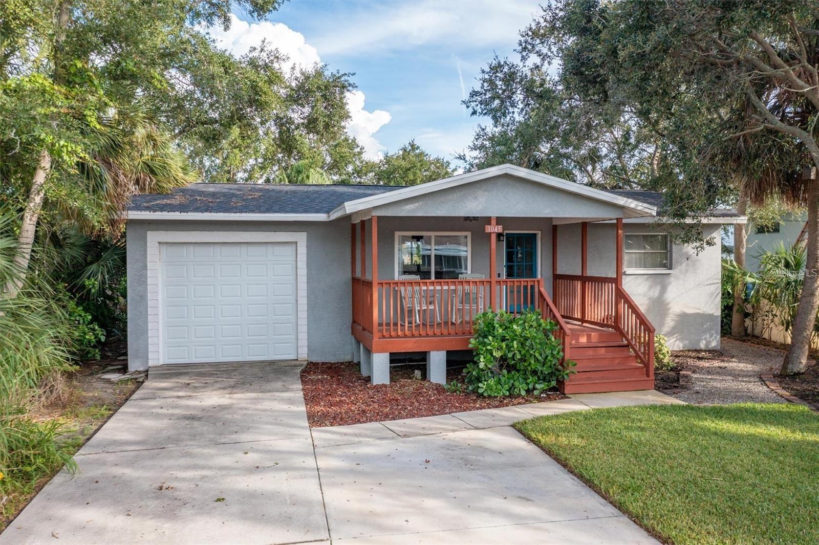 Image 32 of 43 For 1045 28th Avenue S