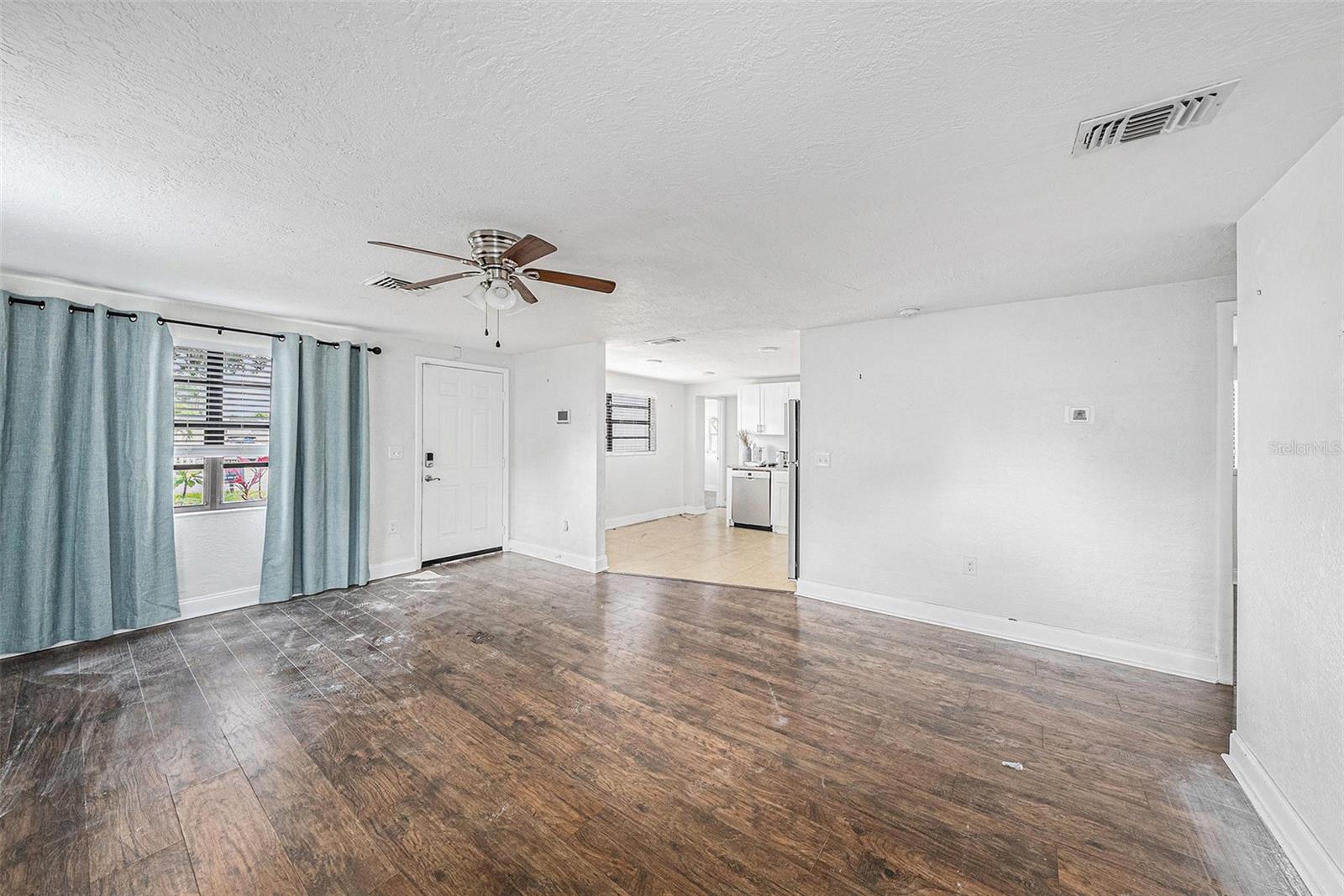 Image 6 of 20 For 5801 92nd Avenue N