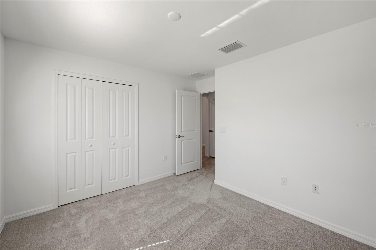 Image 10 of 28 For 1637 Birchcrest Boulevard