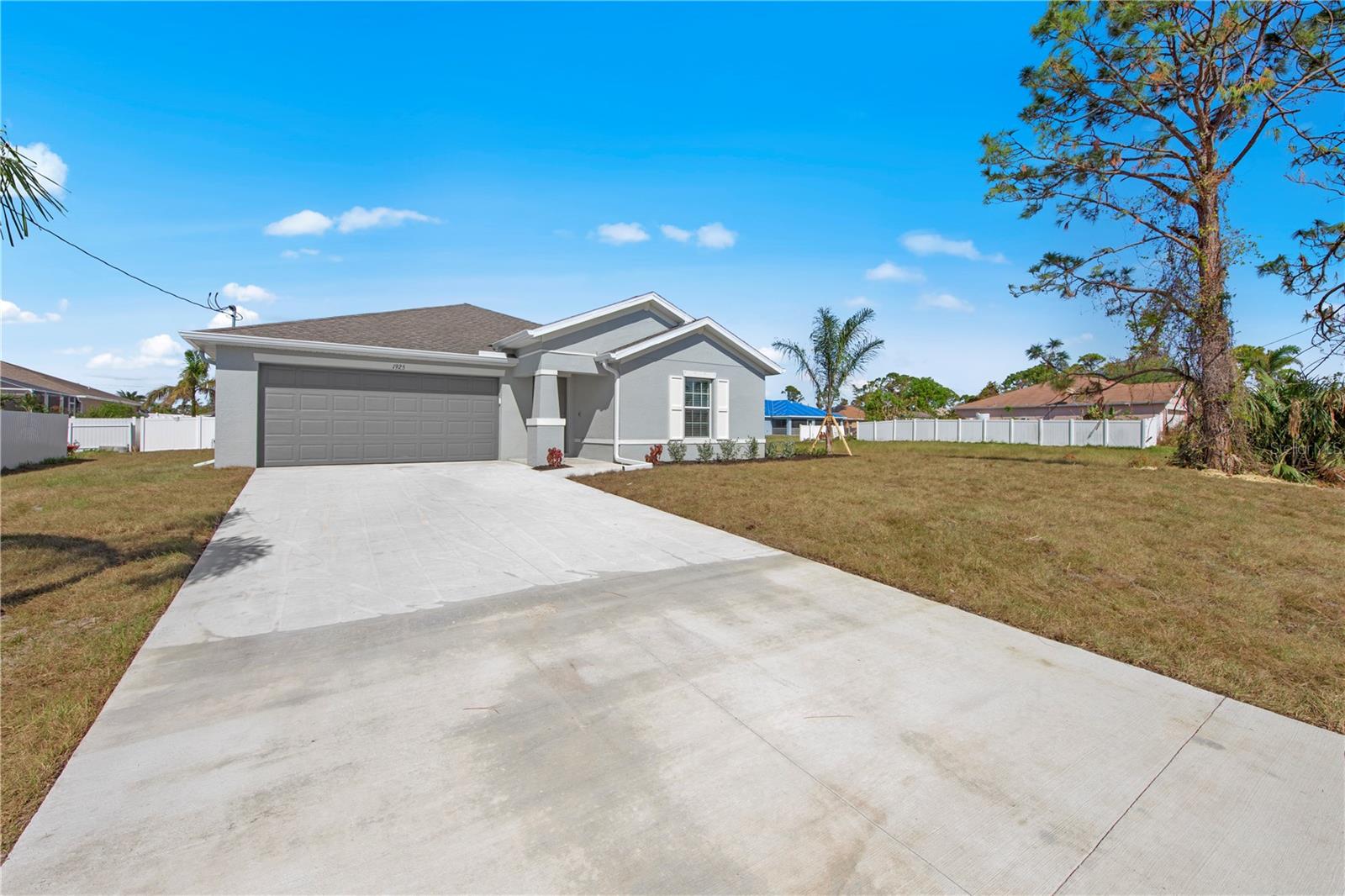 Image 2 of 28 For 1637 Birchcrest Boulevard