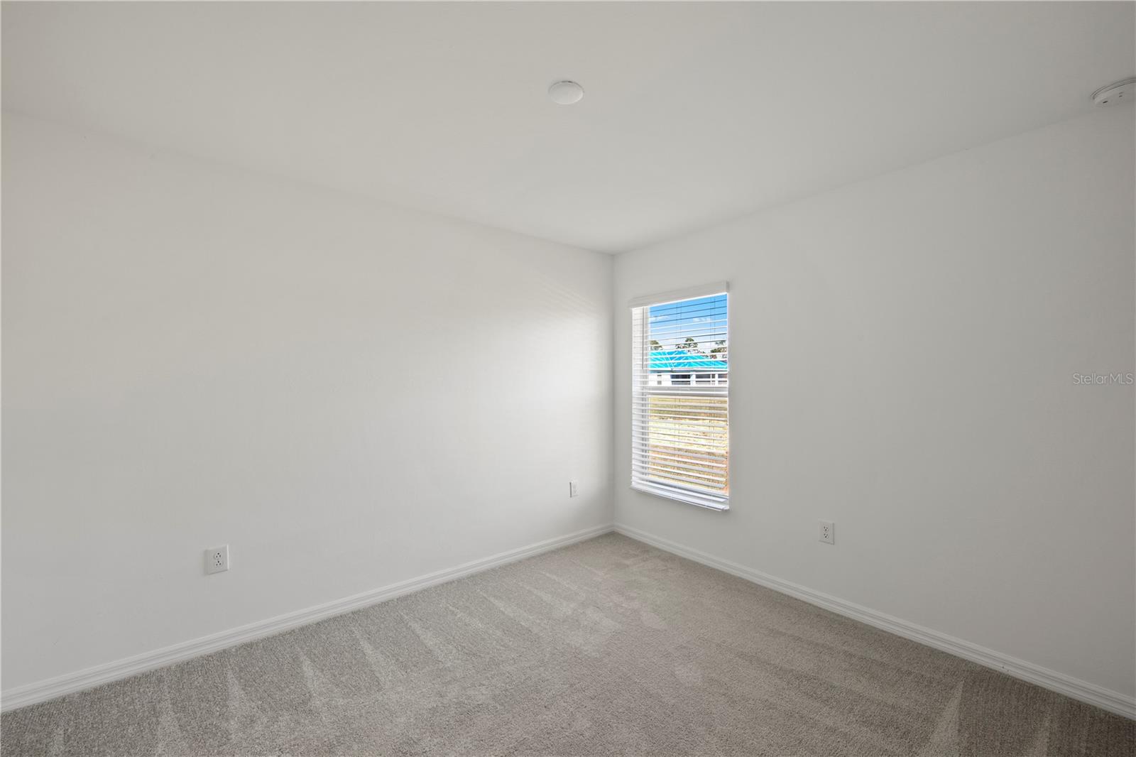 Image 6 of 28 For 1637 Birchcrest Boulevard