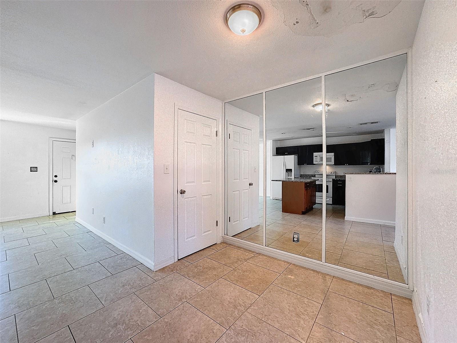 Image 18 of 70 For 9201 Tudor Drive C212