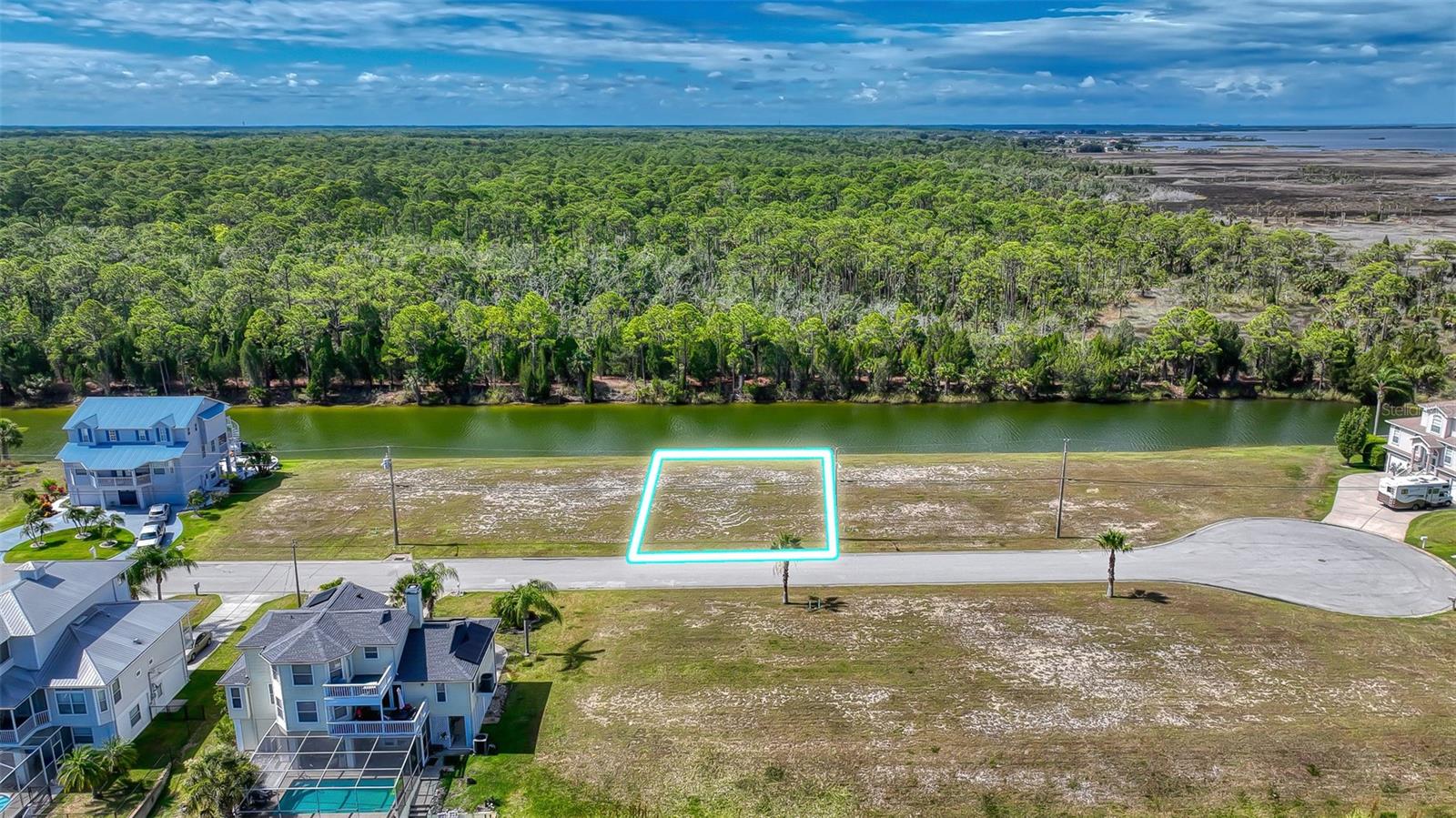 Image 6 of 6 For 3376 Palometa Drive