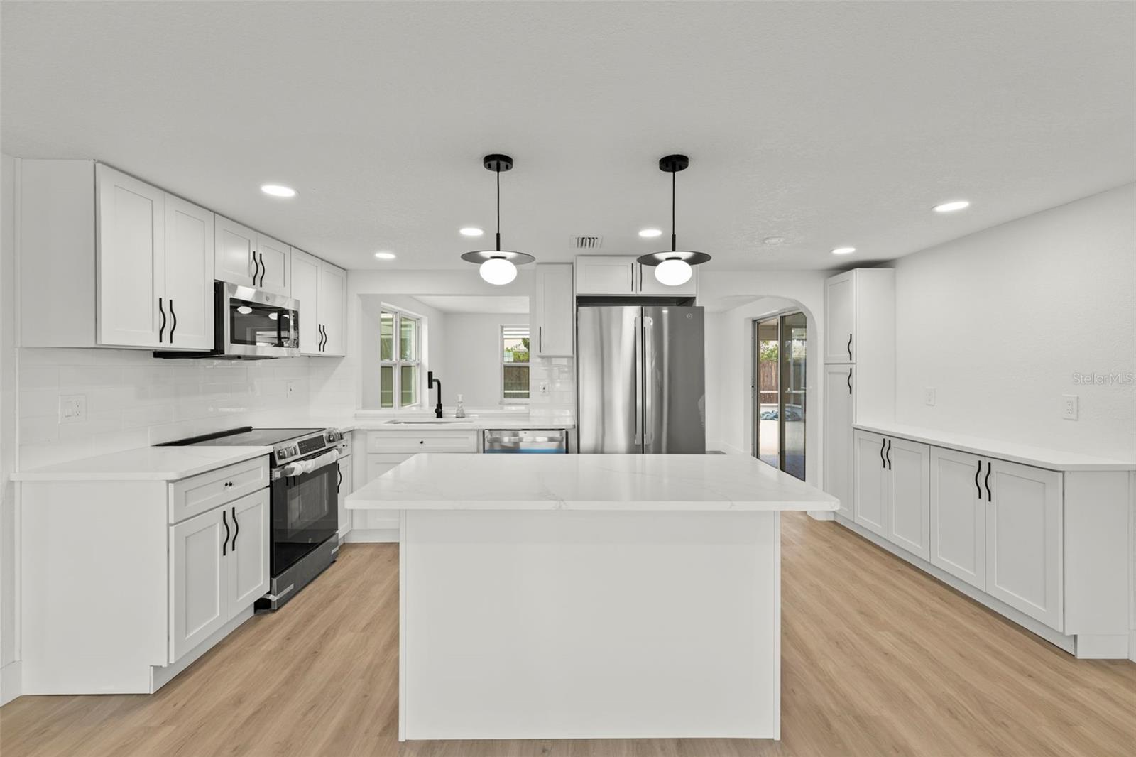 Image 9 of 35 For 9241 Cochise Lane