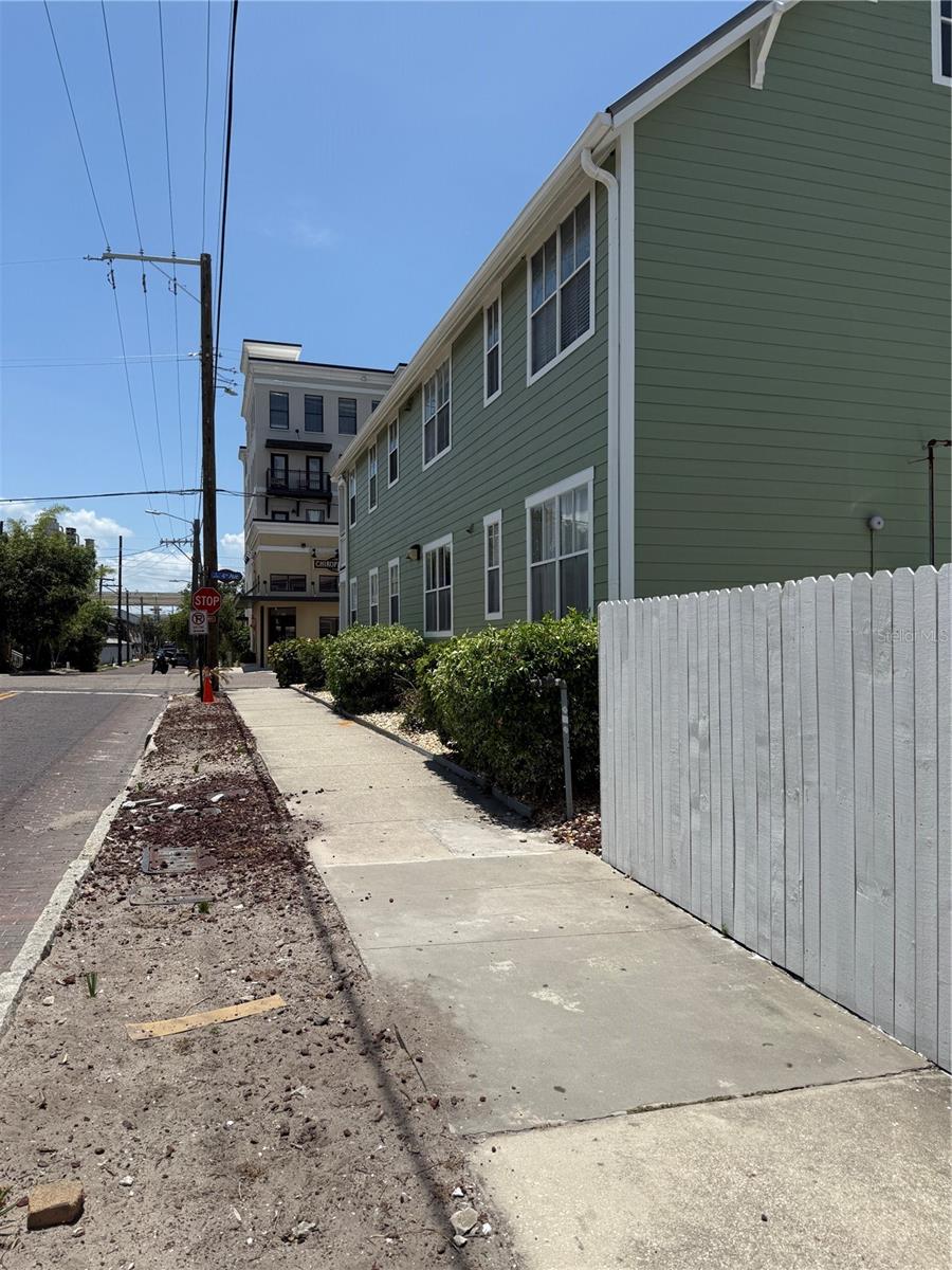 Image 18 of 18 For 1510 17th Street 3b