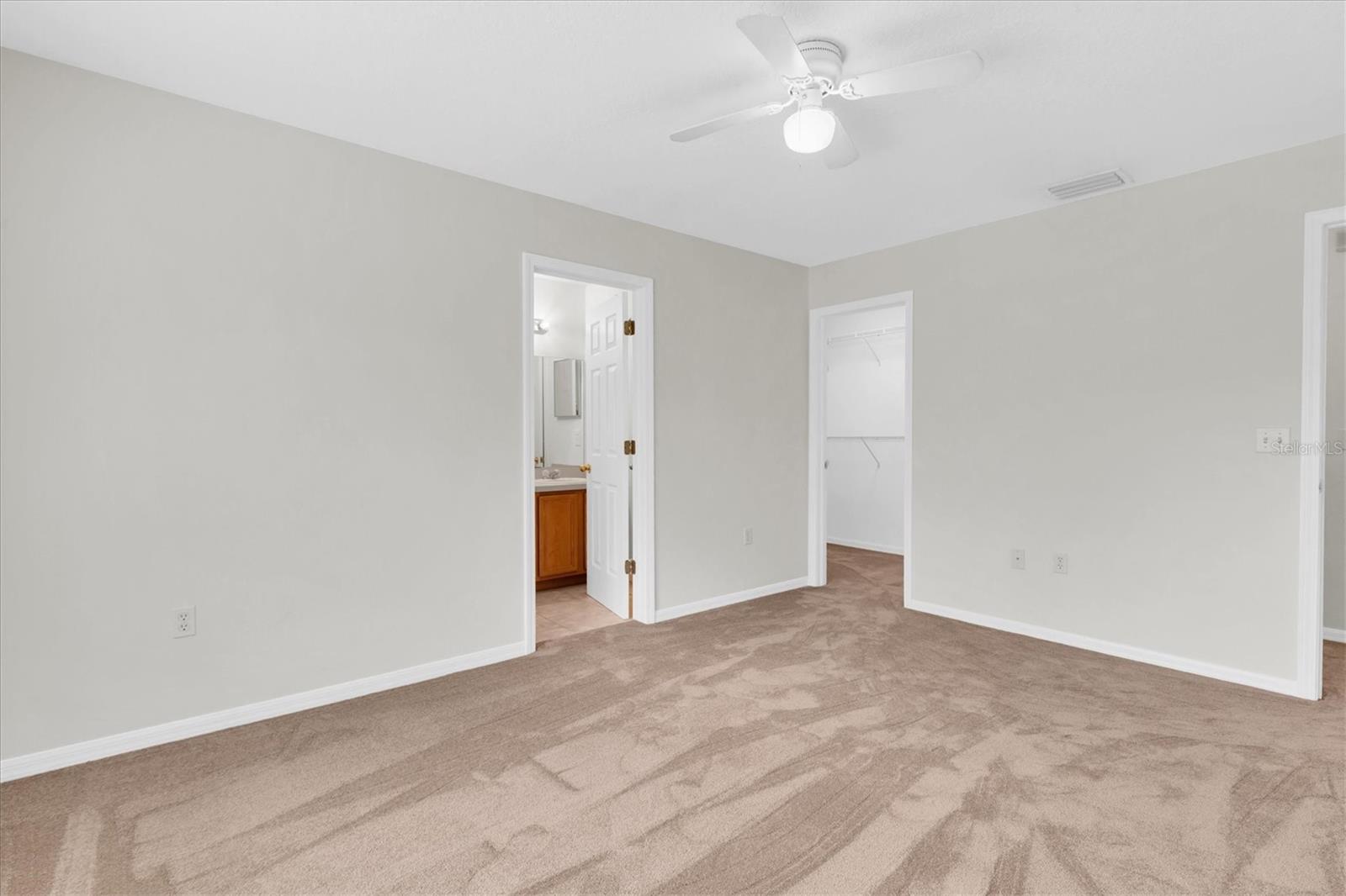 Image 11 of 28 For 11615 Mango Ridge Boulevard 39